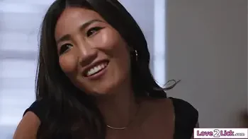 You want to make a one last lesbian memory in your old room?