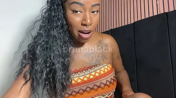 JOI PUNHETA GUIADA- Duvido você não gozar com essa putinha tarada.