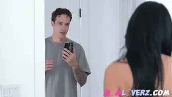 Milf Likes the Idea of Cheating With Her Stepson