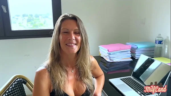 Milena, milf sensuelle, raffole toujours de baise !