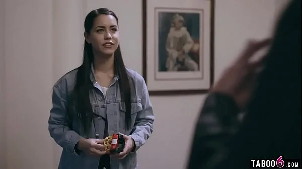 Babysitter teen makes a generous deal with the