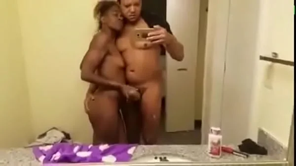 Ella penso que mi pene era pequeño y salio dolorida