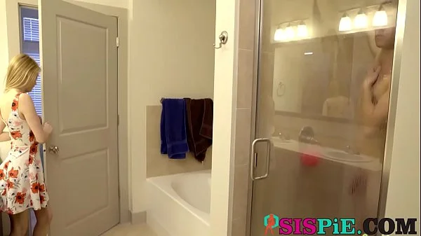 Elsa Jean, Hannah Hays In Promiscuous