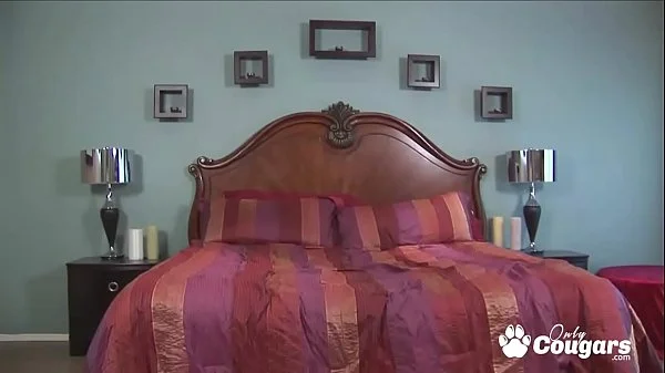 BBW Victoria Secrets Grinds Her Mega Butt On A Hard Cock