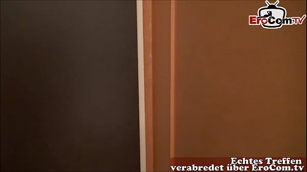 Asiatische Studentin geht in deutschland ihrem Freund fremd und macht Gesichtsbesamung