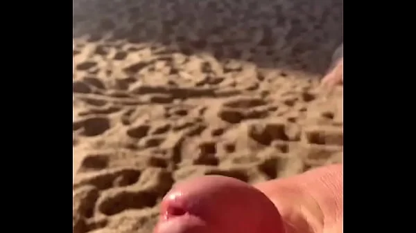 Klaarkomen op strand aan de costa brava