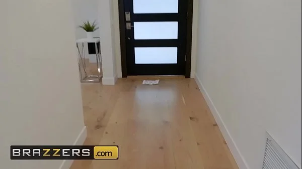 Milfs Like it Big - (Kendra Lust, Keiran Lee) - Stalking for a Cocking - Brazzers