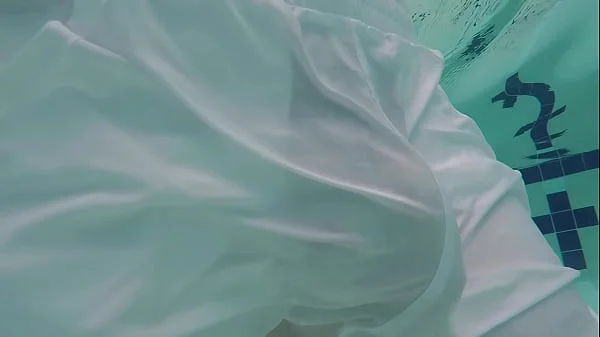 XnxxJohn pool boy see thru