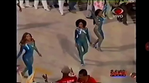 SEXY GIRLS NUDE AT BRAZILIAN CARNAVAL