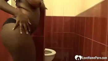 Hot ebony babe displays her big beautiful tits