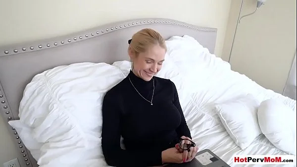 Annoyed cougar stepmother fucks her innocent stepson