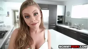 Hot step mom takes care of stepson's injured dick