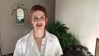 Under Poison Ivy's Spell