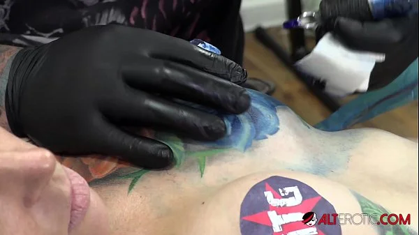 Marie Bossette Plays With Dildo While Getting More Ink
