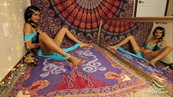 SLUTTY DISNEY PRINCESS FUCKS HERSELF WITH MAGIC LAMP