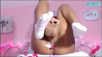 camsoda girl with huge dildo