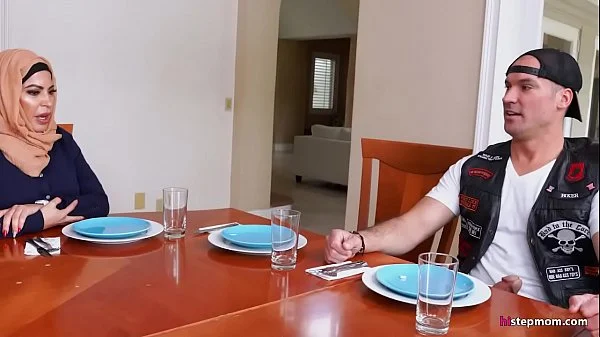 Protetcive MILF Julianna Vega Competes with Daughter to service Daughter's Boyfriend Better