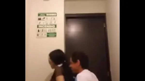 Alguien sabe quién es ?