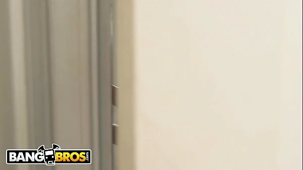 BANGBROS - Petite Latin Cleaning Lady Veronica Rodriguez Gets Her Tight Pussy Banged