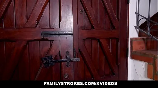 FamilyStrokes - Stepbro Hot Blonde (Kenzie Reeves) Into Fucking