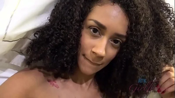 Fucked a light skinned black babe during Vegas trip and filmed it (POV Amateur)
