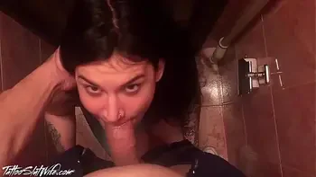 Girl Sucked on Stranger in Toilet and Hard Fuck