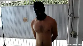 Estourou as Bolas do Escravo - Dano Irreversível KEBRANOZES