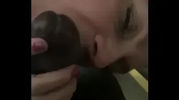 How a Southern Slutwife Properly WORSHIPS her Big Black Dick
