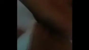 น้องออยเย็ดกับหนุ่มควยใหญ่คล้ายลูกยอ เย็ดหีแทบฉีก