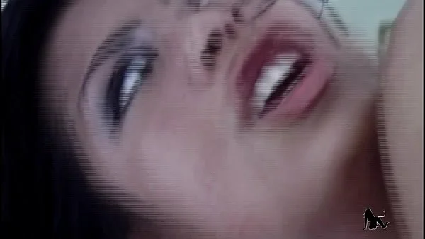 Nacho Vital e Jasmini transando loucamente