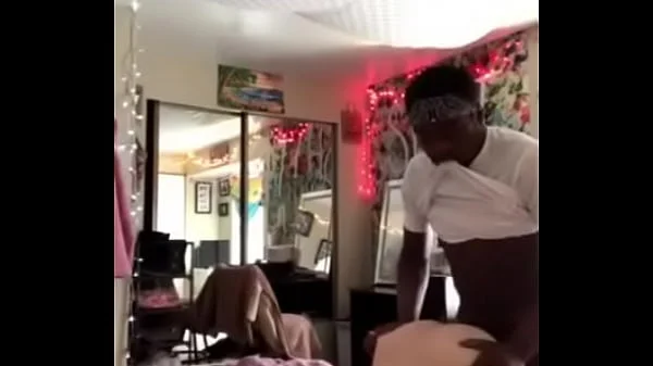 White Girl Takes BBC First Time