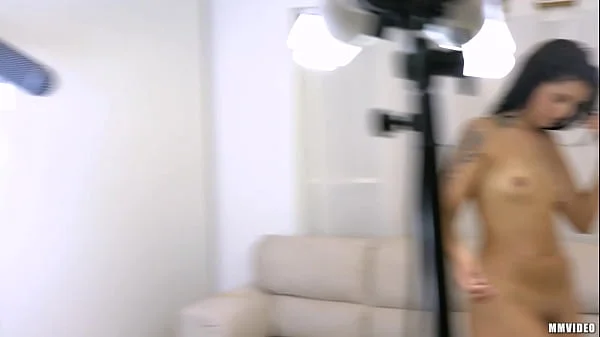 Bastidores MMVIDEO - Gozada no Nariz - Como Porra - Julia Mattos