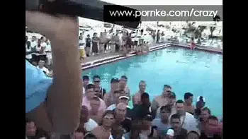 Crazy Spanish Lady Screams For