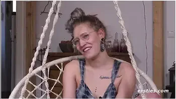 Ines Bonds Herself And Brings To Climax