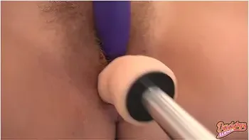 Squirting By Machine Penetration - Daddys Luder