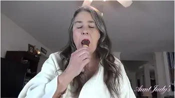 Judys - Your Mature Hairy Step- Grace Shares Your Ice Cream & Sucks Your Cock (pov) With Aunt Judys