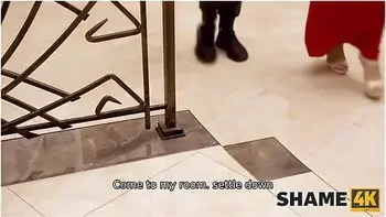 Guy Finds Stepmoms Necklace In Matures House And Fucks Her