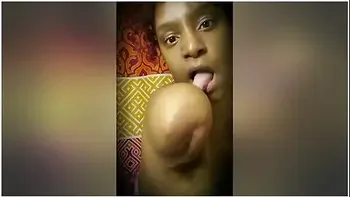 Stump Lovers Closeup