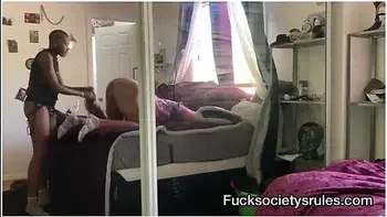 3 Straps One Pussy Full