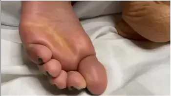 Black Girl Rides A Thrusting Dildo While Exposing Her Bare Feet