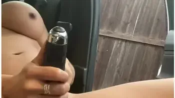 Fucking Pussy In The Car