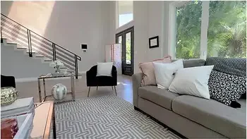 Dive Into Debauchery: Tessa Thomass Gold-medal Glory At