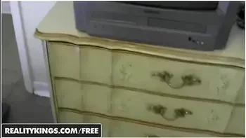 Black Teen 18+ Melanie Coxxx Fucks On Camera