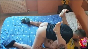 Lady Muffin In They Play In Bed