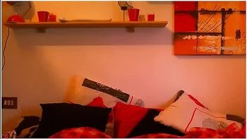 Slut Italian In Great Anal Orgasm For This Big Italian Slut Who Opens Her Ass