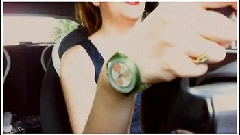 La Italian Stepmom Masturbates In The Car While Taking Her Stepson To School