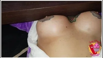 Ladymuffin And Tommy A Canaglia Play Nerf Battle 2