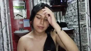 Helpful Assistant Fucks Teen Latina in School Uniform - Latinfreakxxx Amateur Blowjob and Cumshot