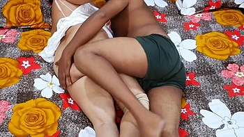 Bhabhi Muh Me Lo Naa Kha Jao Mere Lode Ko