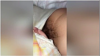 Shtani Diletanta Promokli Vіd Soku Lubovі! Selfі-masturbacіya V Lіzhku Zanadto Realіstichna! [domashne]